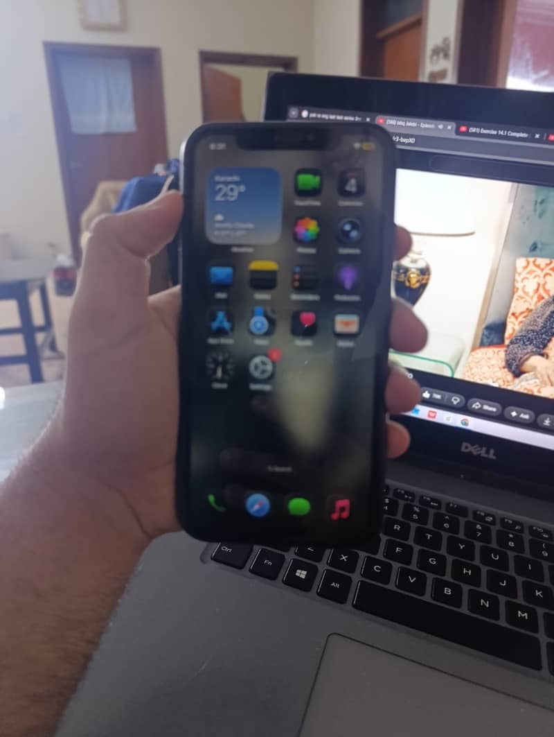 Apple iPhone 11 1