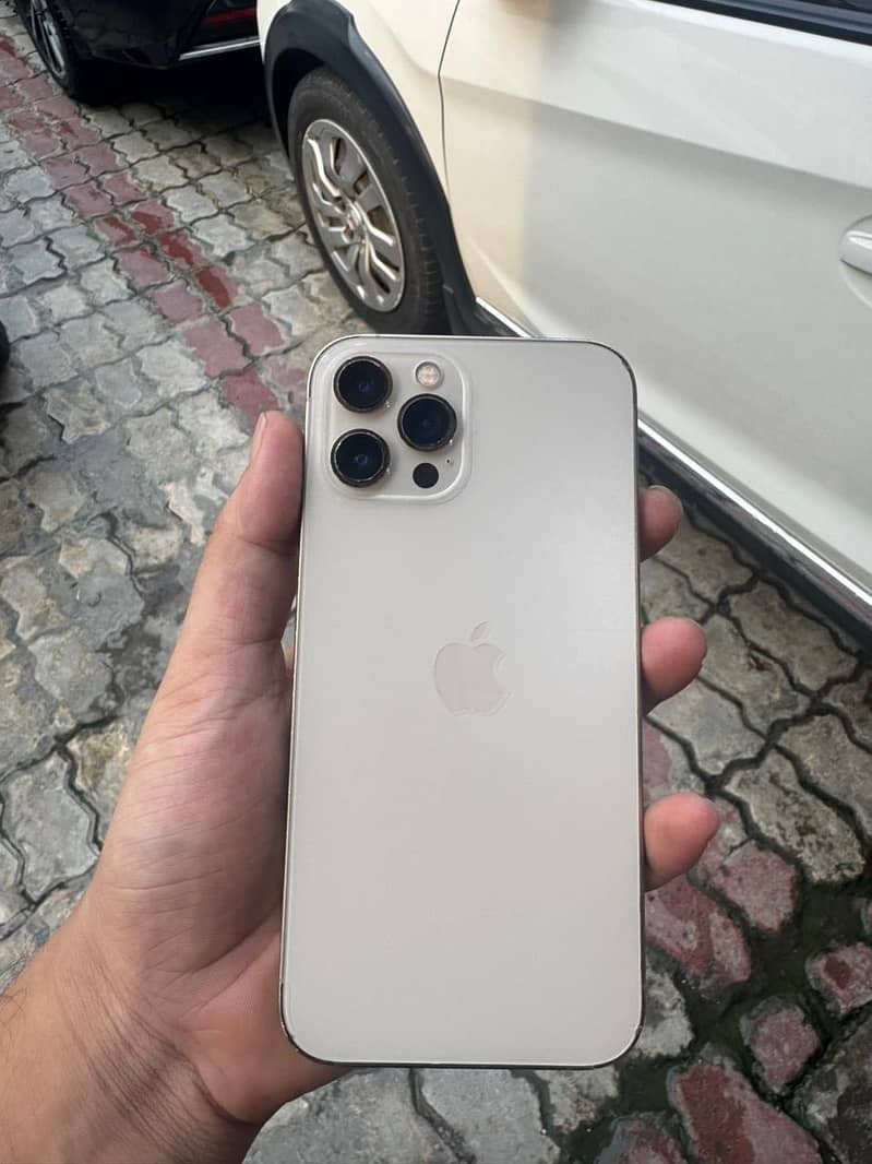 Apple iPhone 12 Pro Max 0