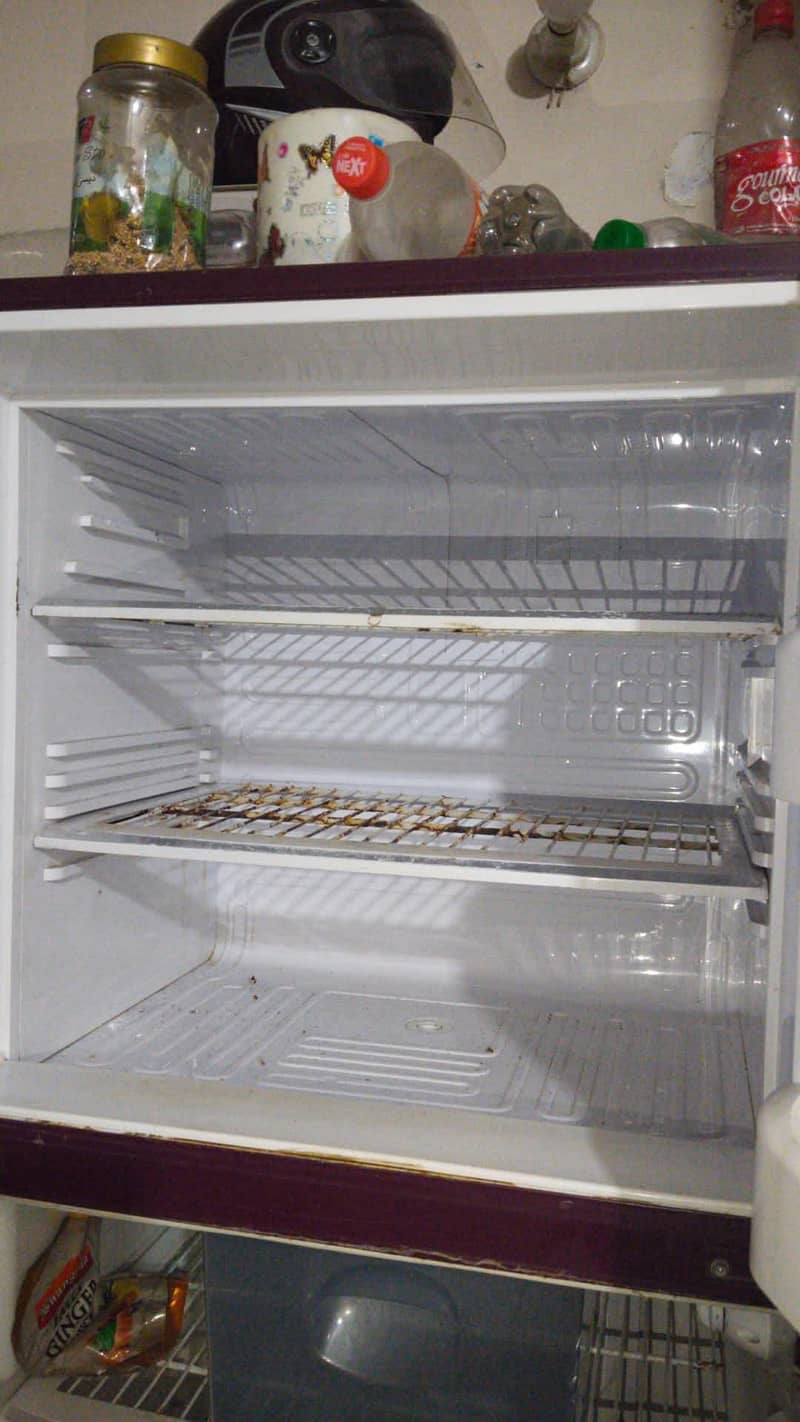 Refrigerator 4