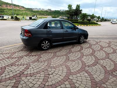Suzuki Liana 2010