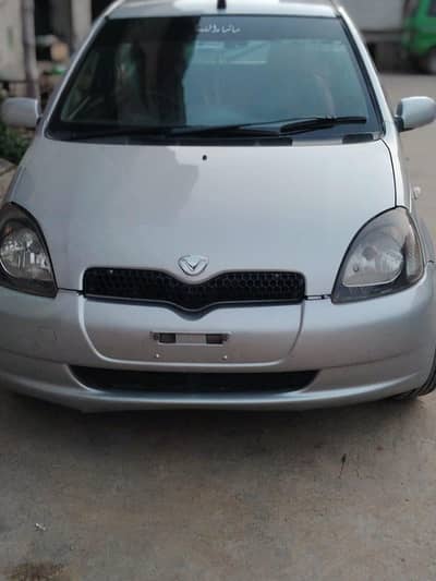 Toyota Vitz 1999