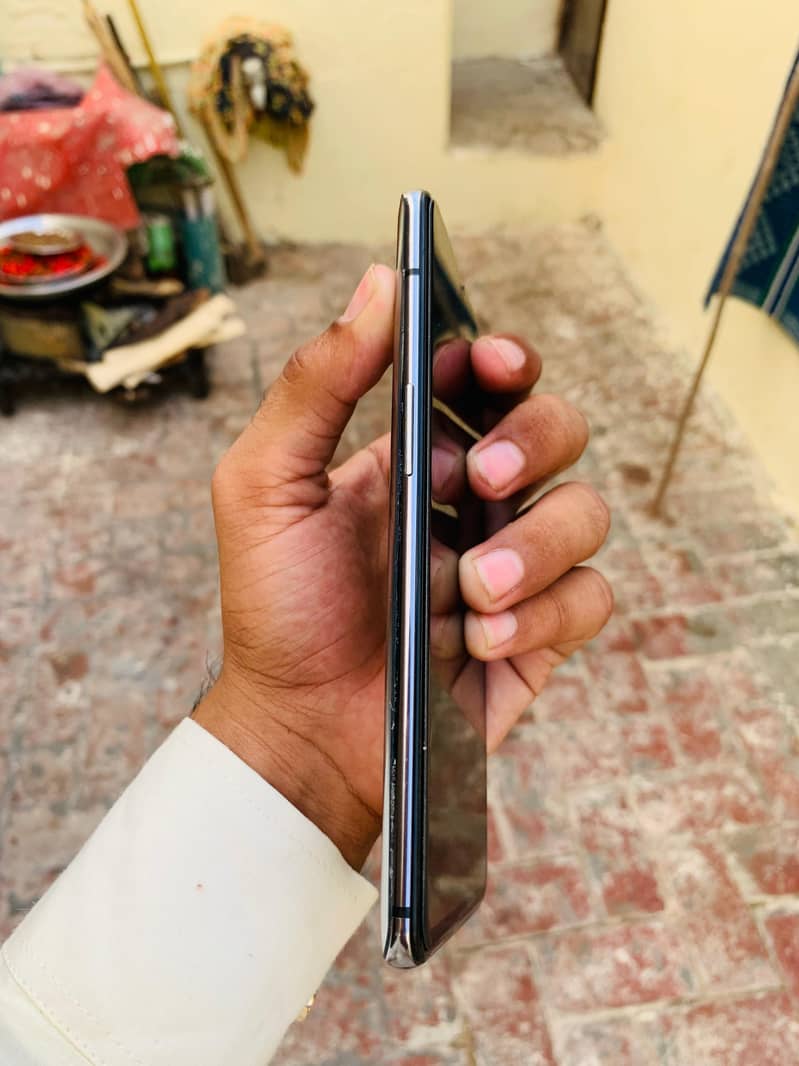 One Plus 7 5