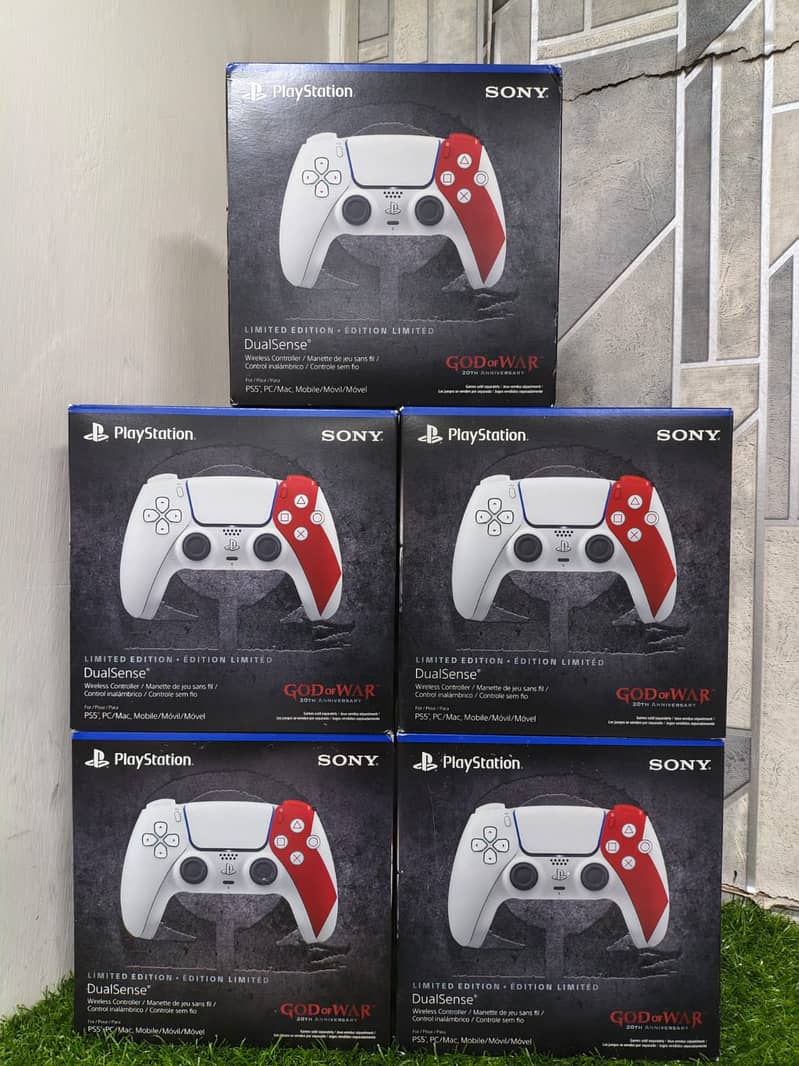 Playstation Controllers | PS5 & PS4 Controllers Available 3