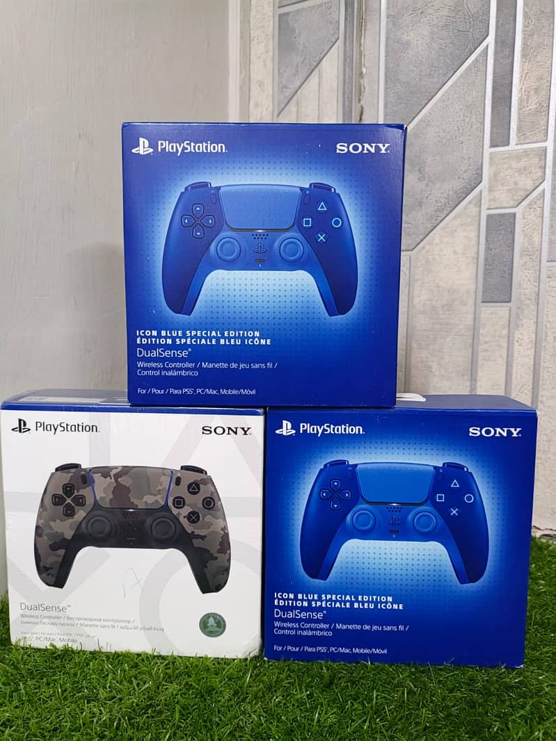Playstation Controllers | PS5 & PS4 Controllers Available 4
