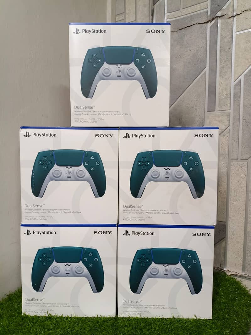Playstation Controllers | PS5 & PS4 Controllers Available 5