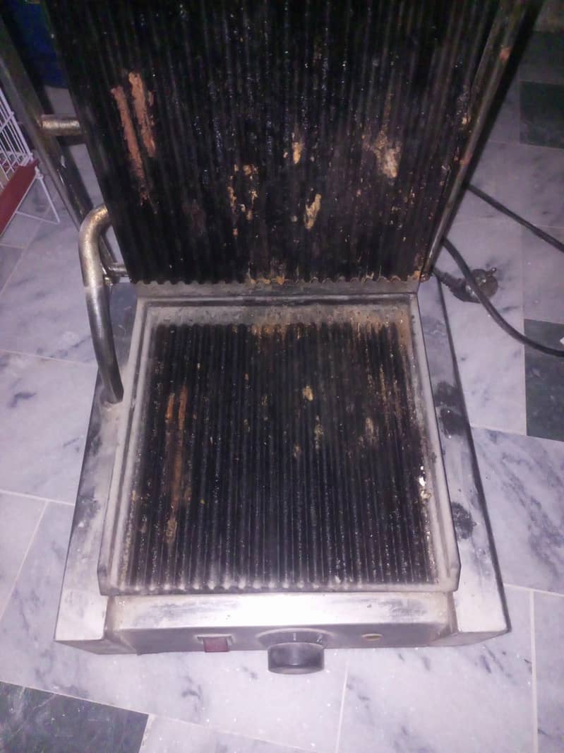 sandwich maker 1