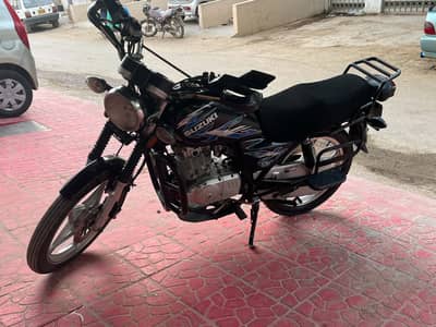 Suzuki GS 150 SE 2022