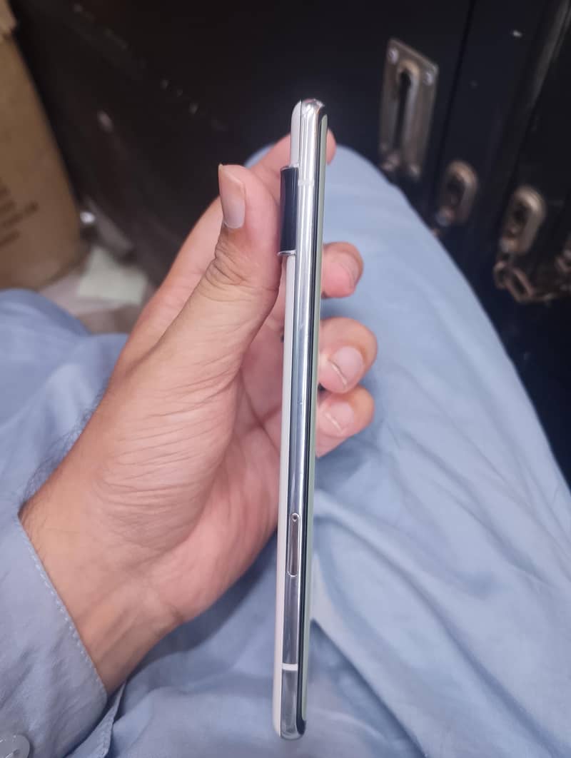 Google Pixel 6 Pro 2