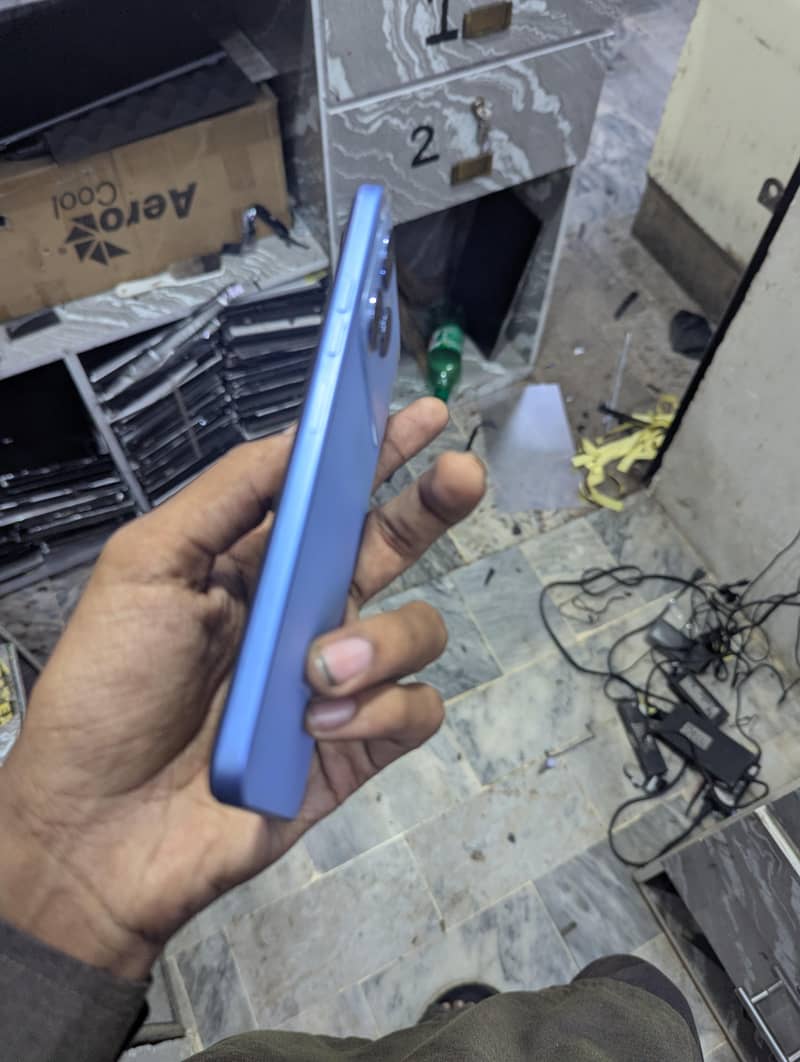 Tecno spark 40 2