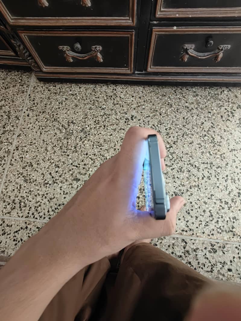 Iphone 13 pro 6