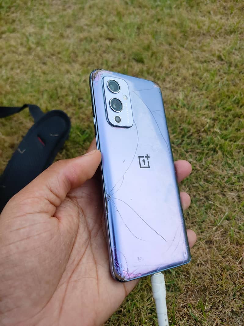 One Plus 9 8+8/128 5