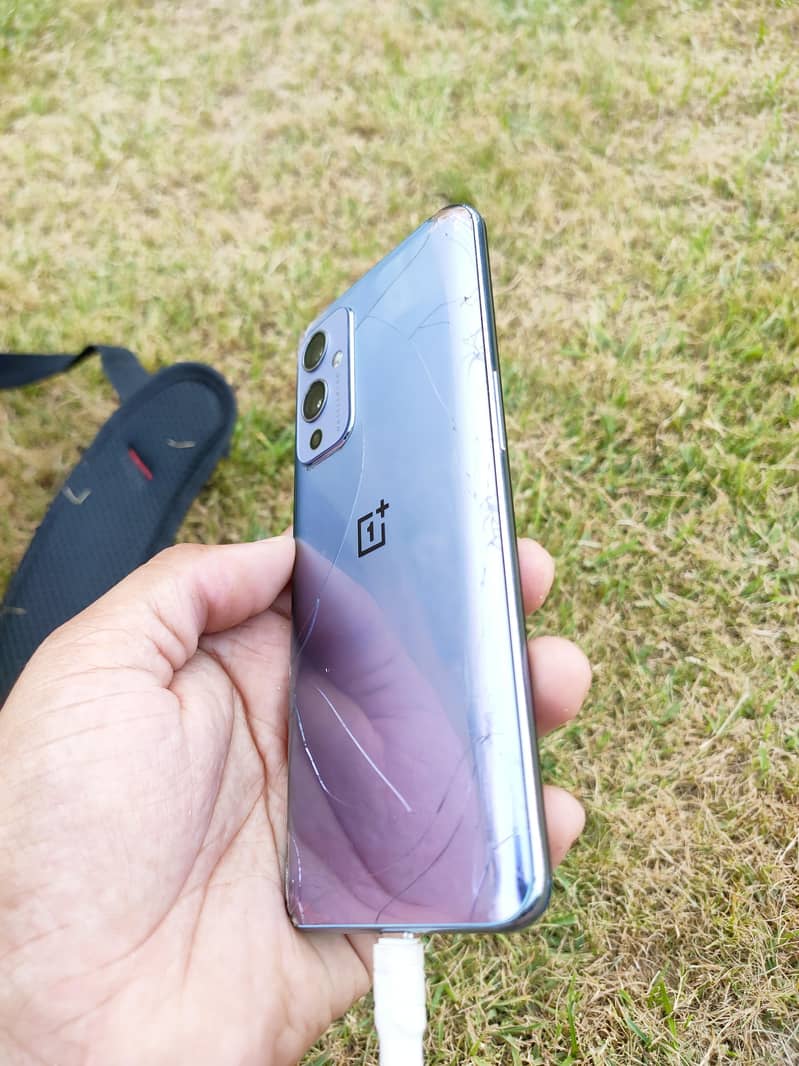 One Plus 9 8+8/128 6