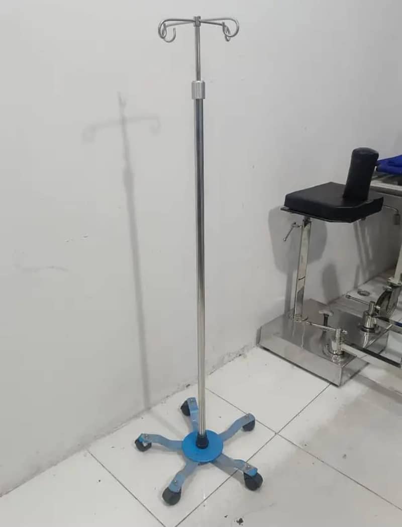 Iv pole Drip Stand 3