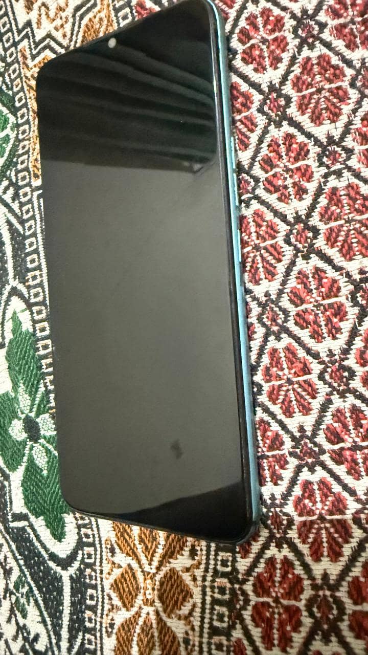 Tecno Spark 8C 0