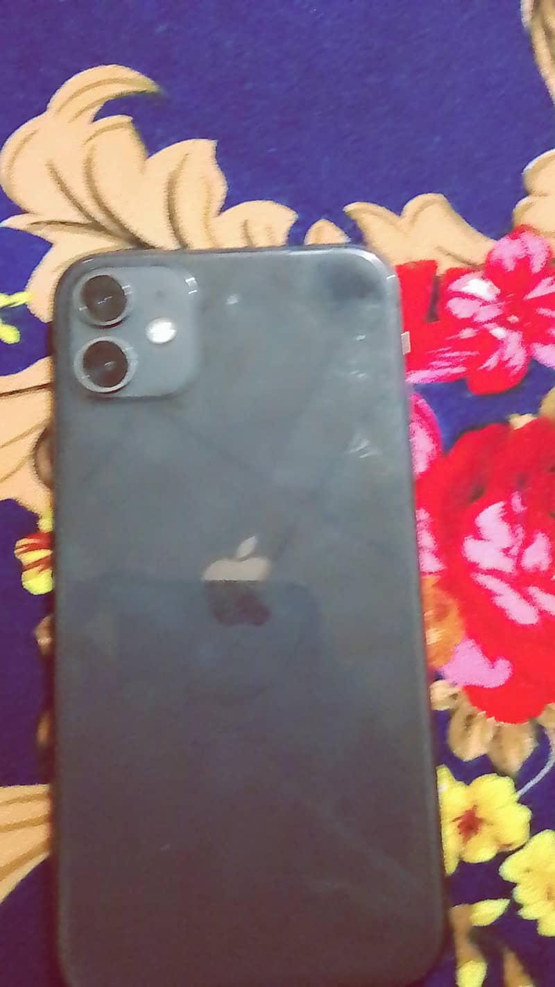IPHONE 11 10/10  condition 3