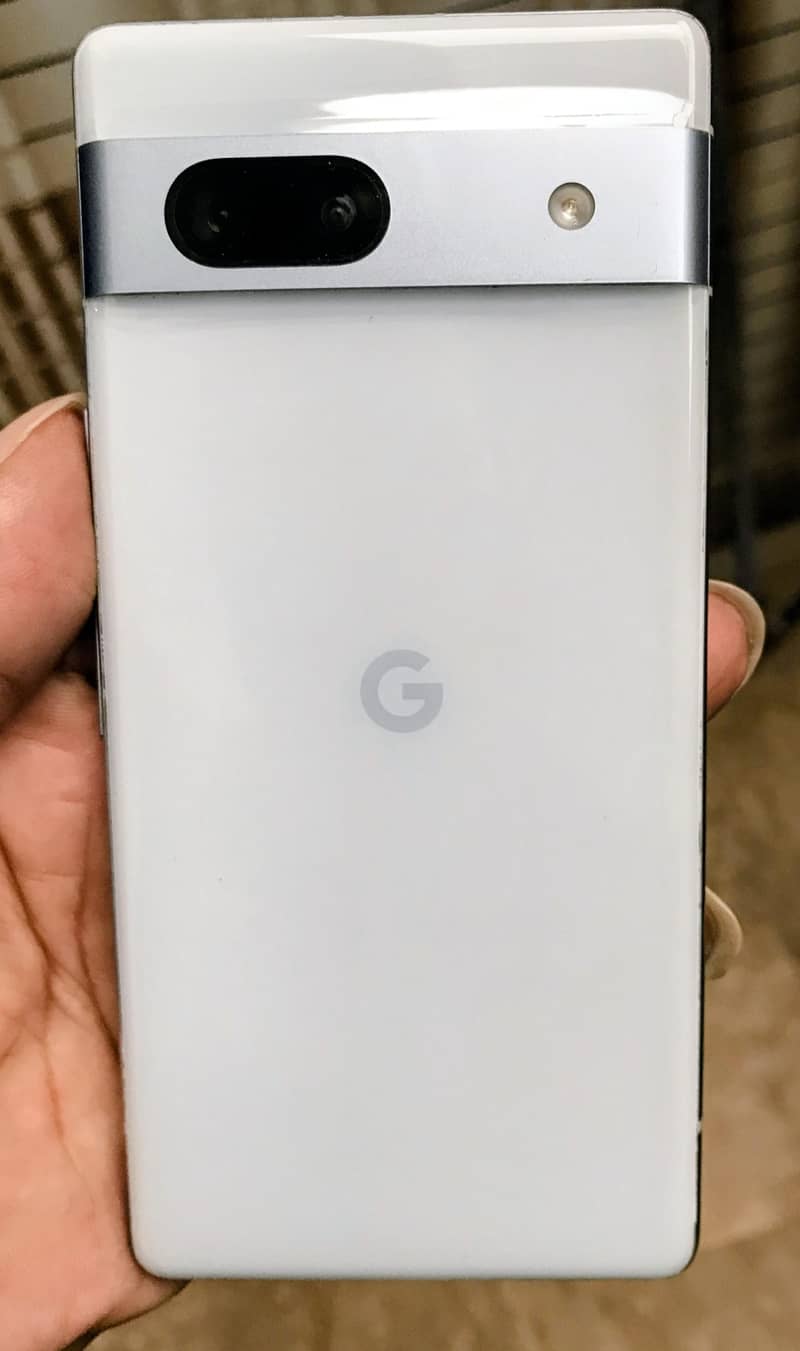 Google Pixel 7a 1