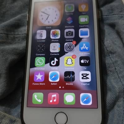 Apple iPhone 7