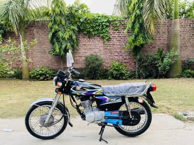 Honda CG125  2020Model total genuine 16000km use  best for2021