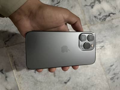 Apple iPhone 13 Pro