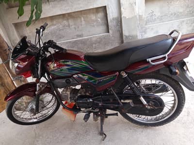 Honda prioder 100 cc