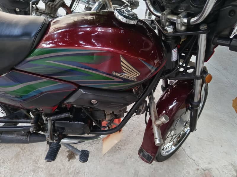 Honda prioder 100 cc 2