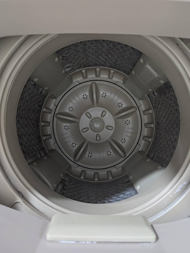 Dawlance Automatic Washing machine 3