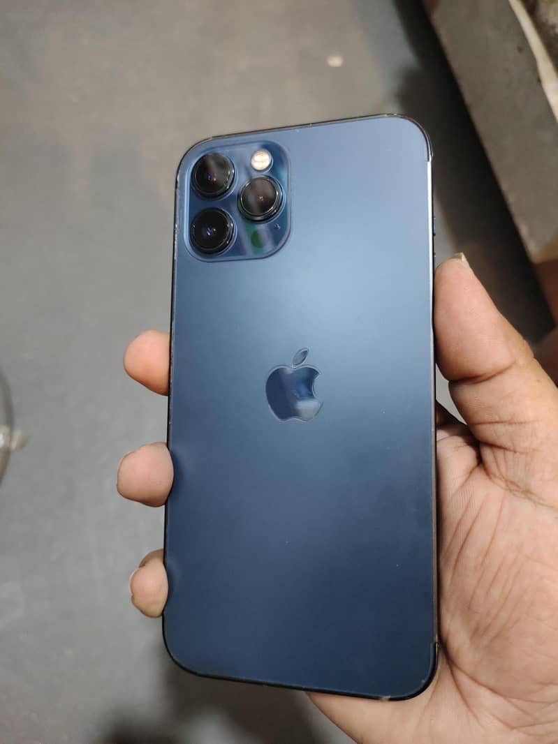 Apple iPhone 12 Pro Max 1