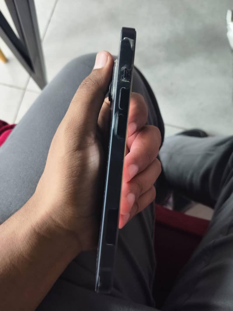Apple iPhone 14 1