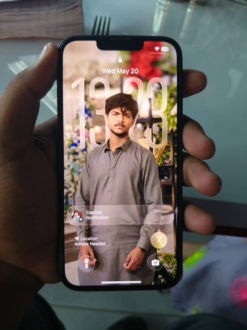 Apple iPhone 14 4