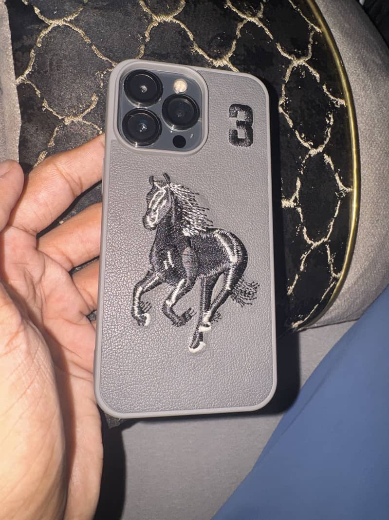 Apple iPhone 13 Pro 0