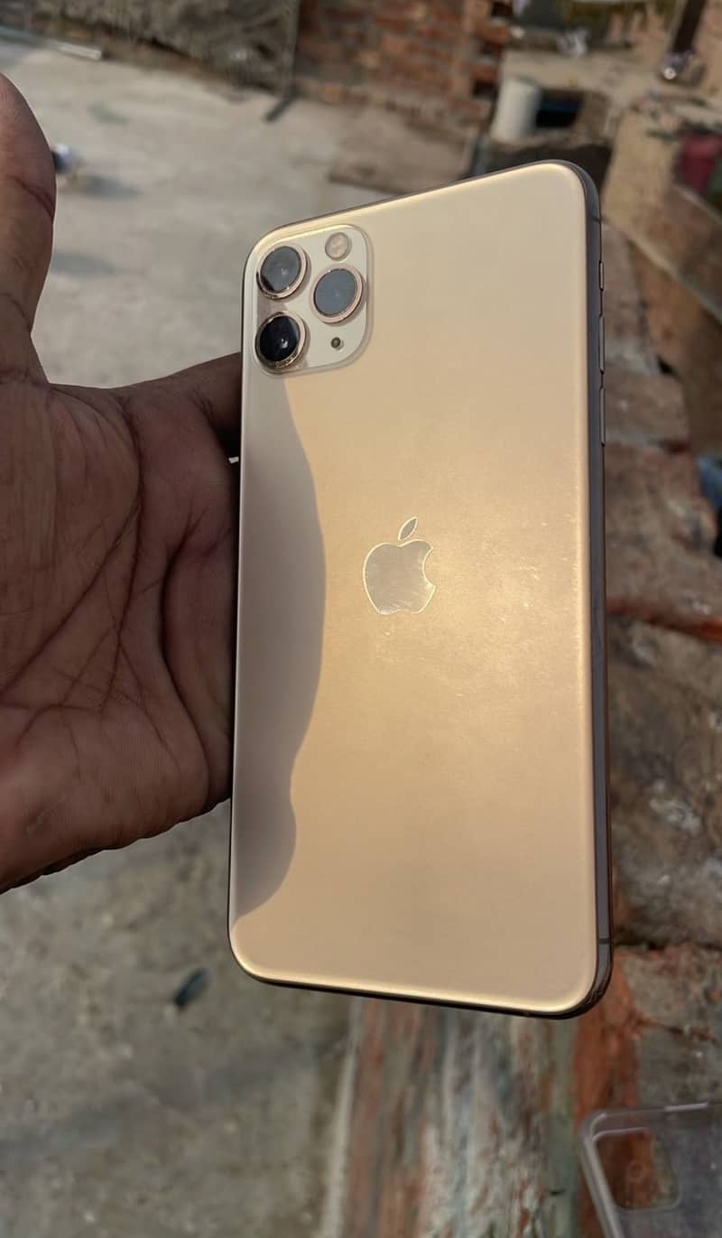 Apple iPhone 11 pro max 1