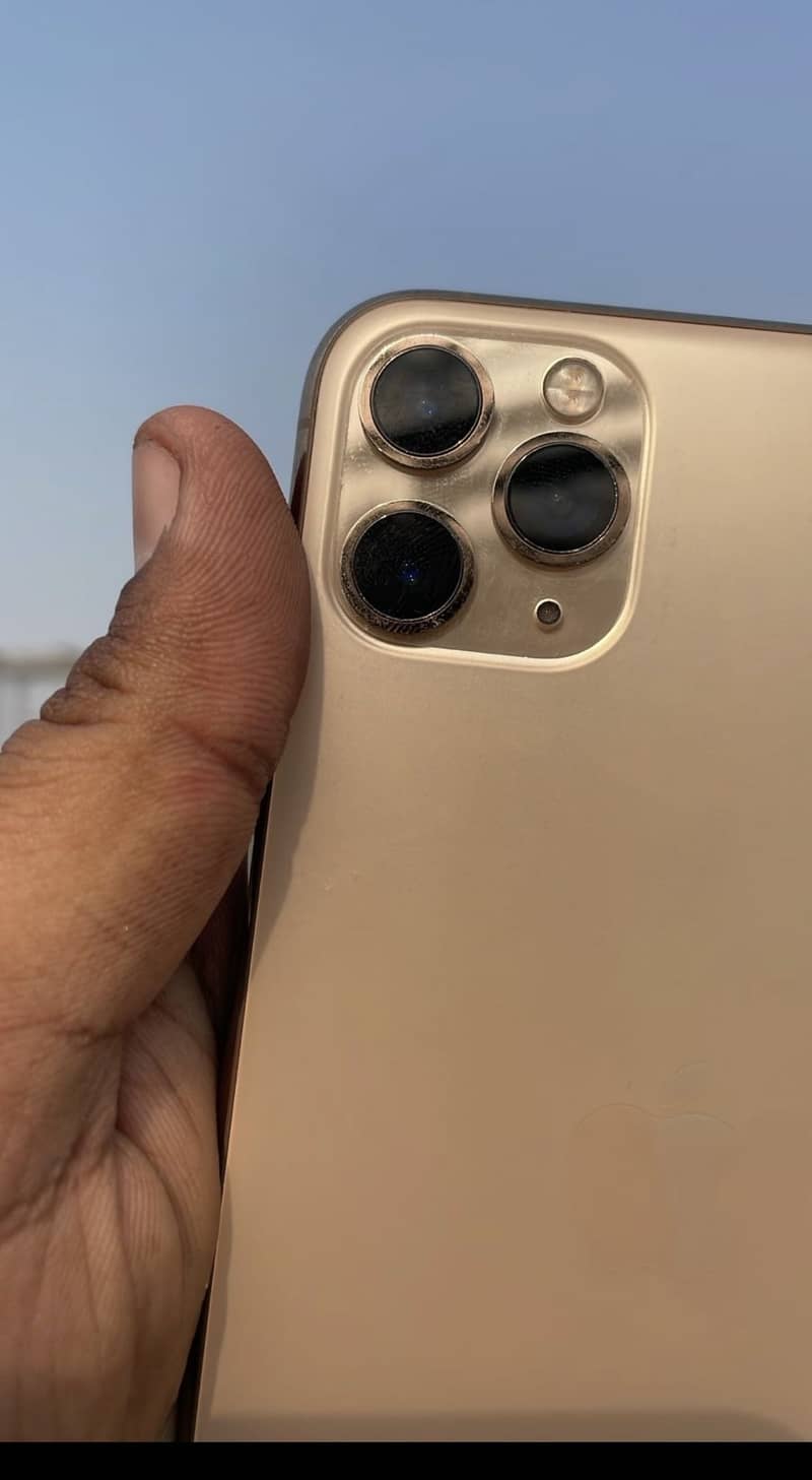 Apple iPhone 11 pro max 2