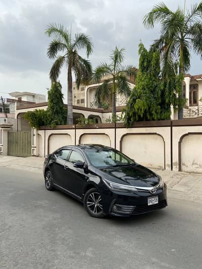 Toyota corolla  1.8 grendy