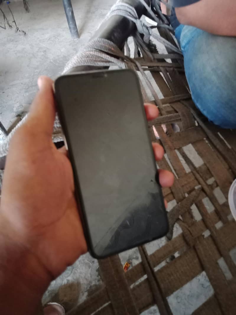 iphone xs max 1