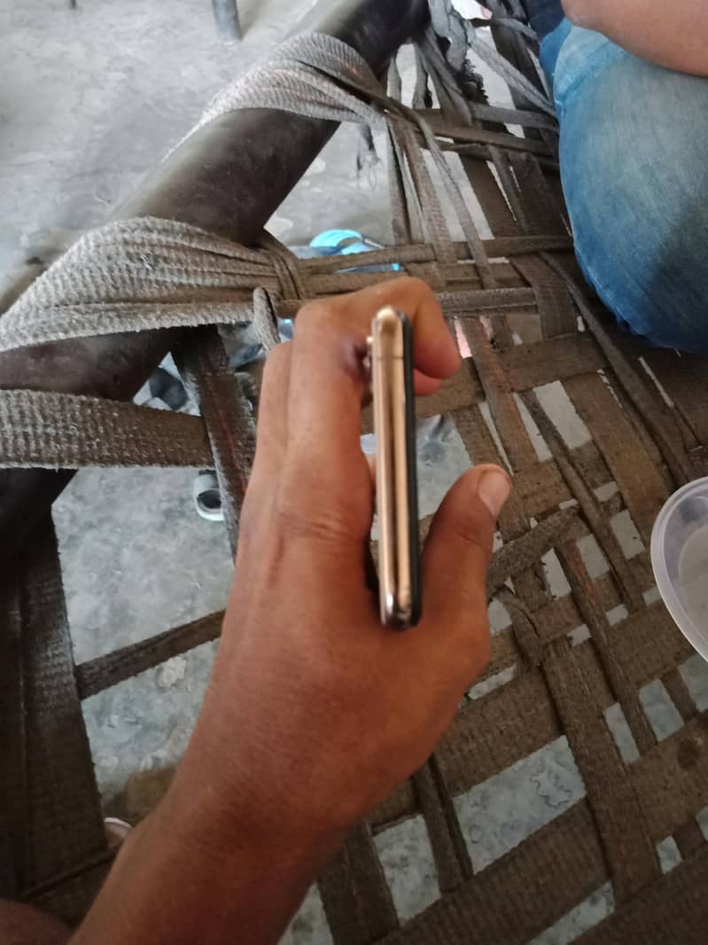 iphone xs max 6