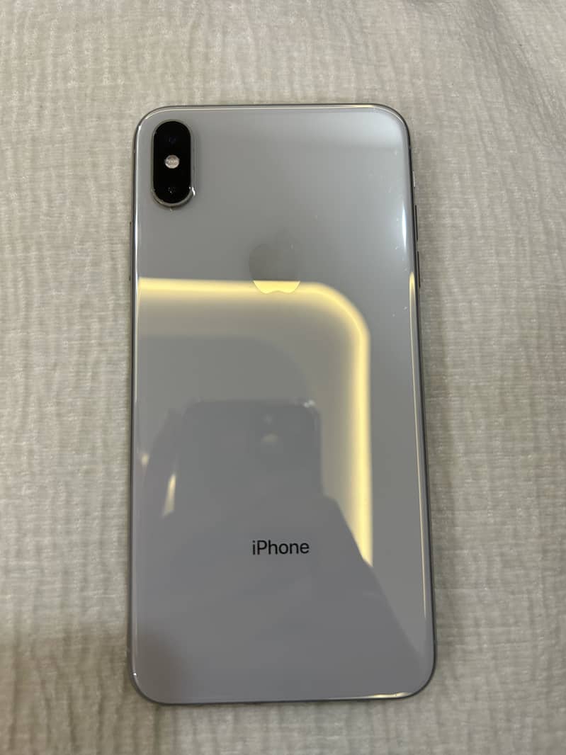 Apple iPhone XS Max 0