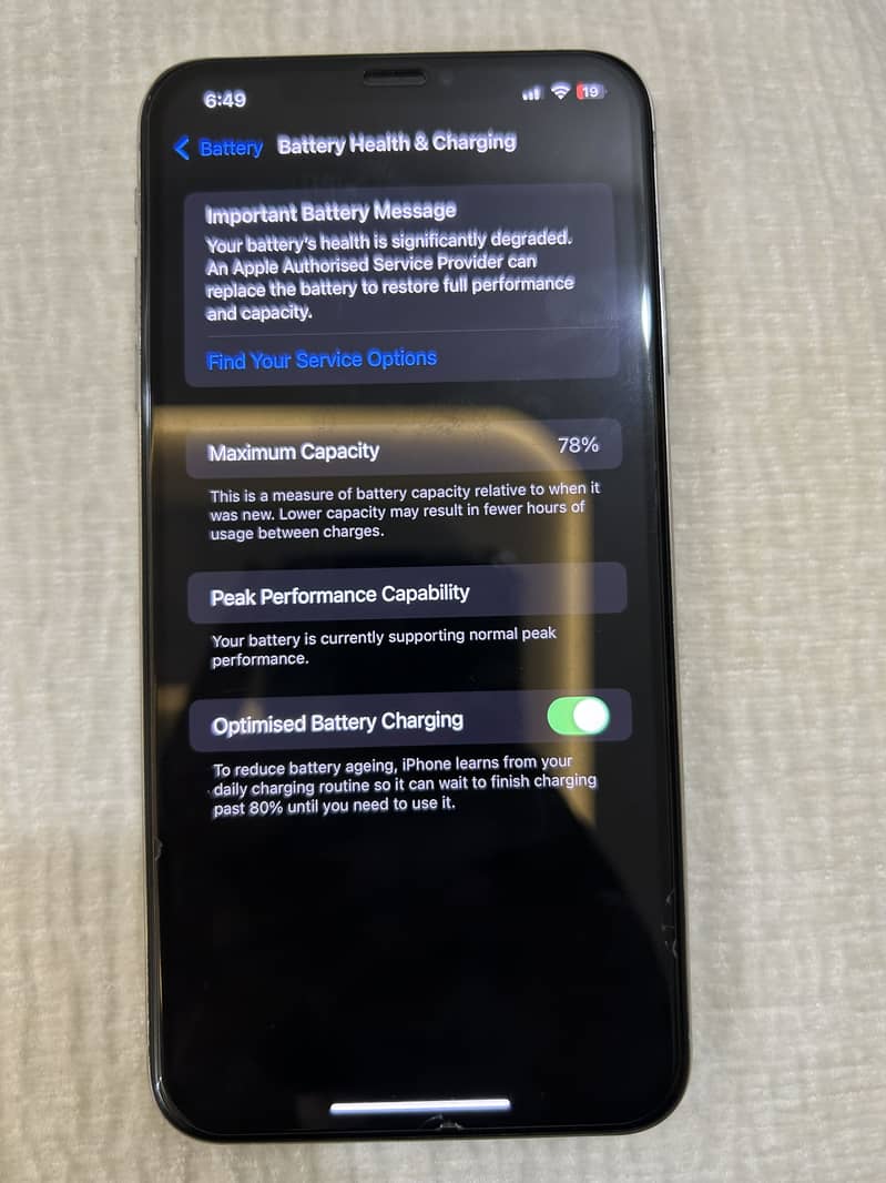 Apple iPhone XS Max 7