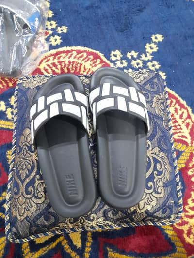 NIKE Premium Slides | Signature Collection