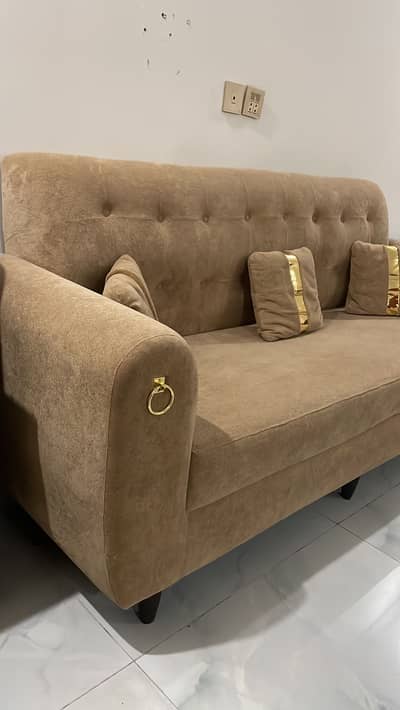 Sofas and lounge chairs