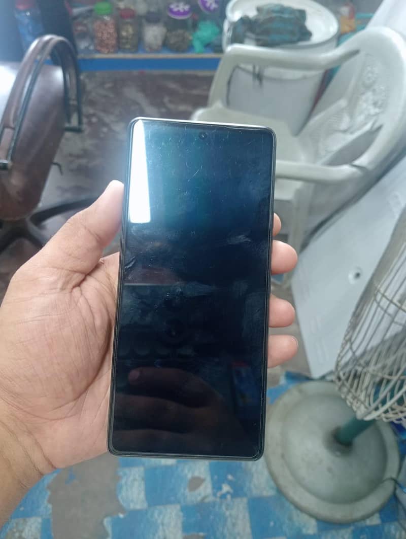 Tecno CAMON 30 7