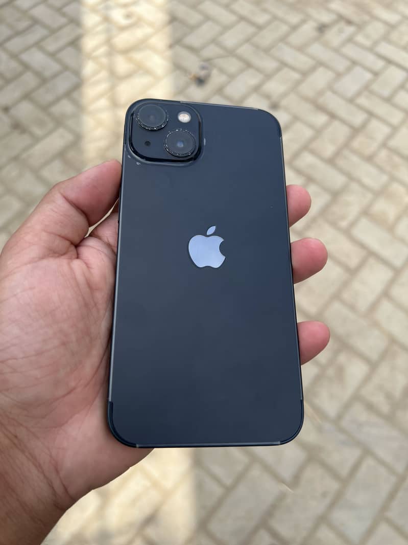 Apple iPhone 13 3