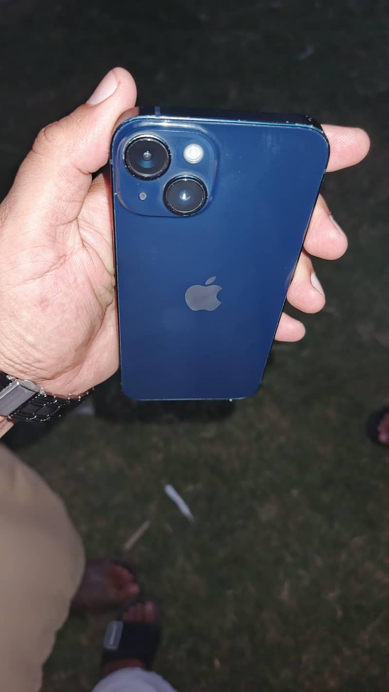Apple iPhone 14 5