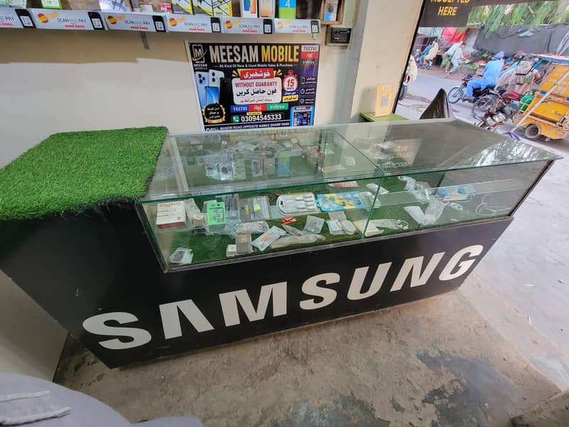Counter+ Display shelf 1