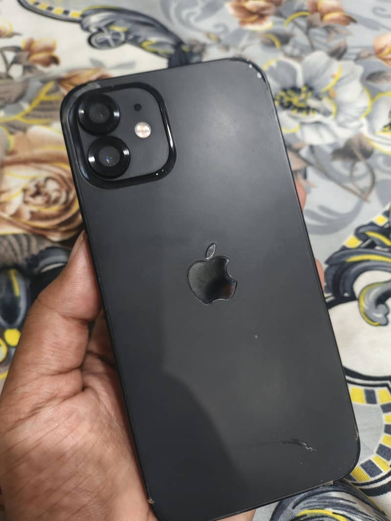 Apple iPhone 12 0