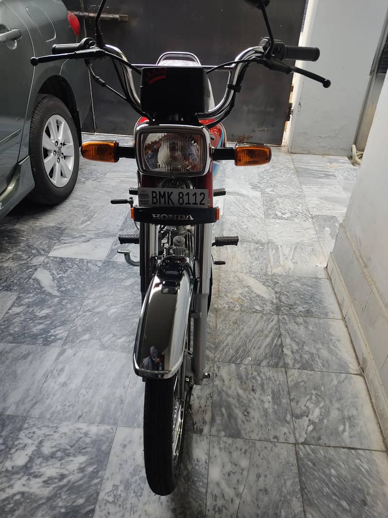 CD 70 Excellent Condition 3