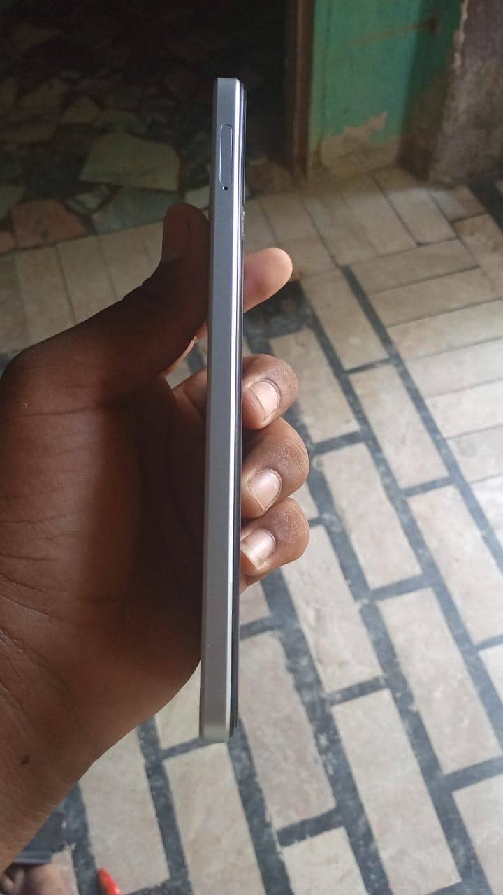 OPPO A3 3