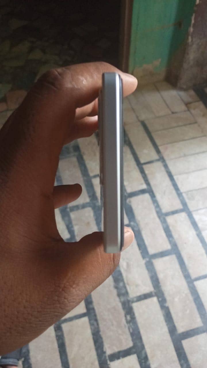 OPPO A3 5