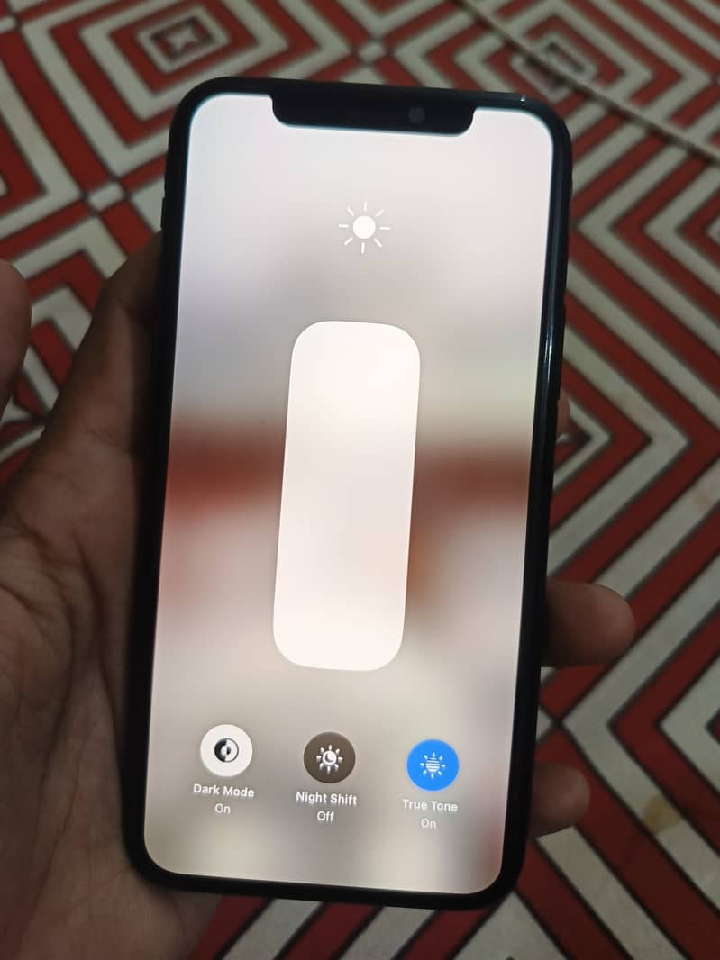 Apple iPhone 11 Pro 1