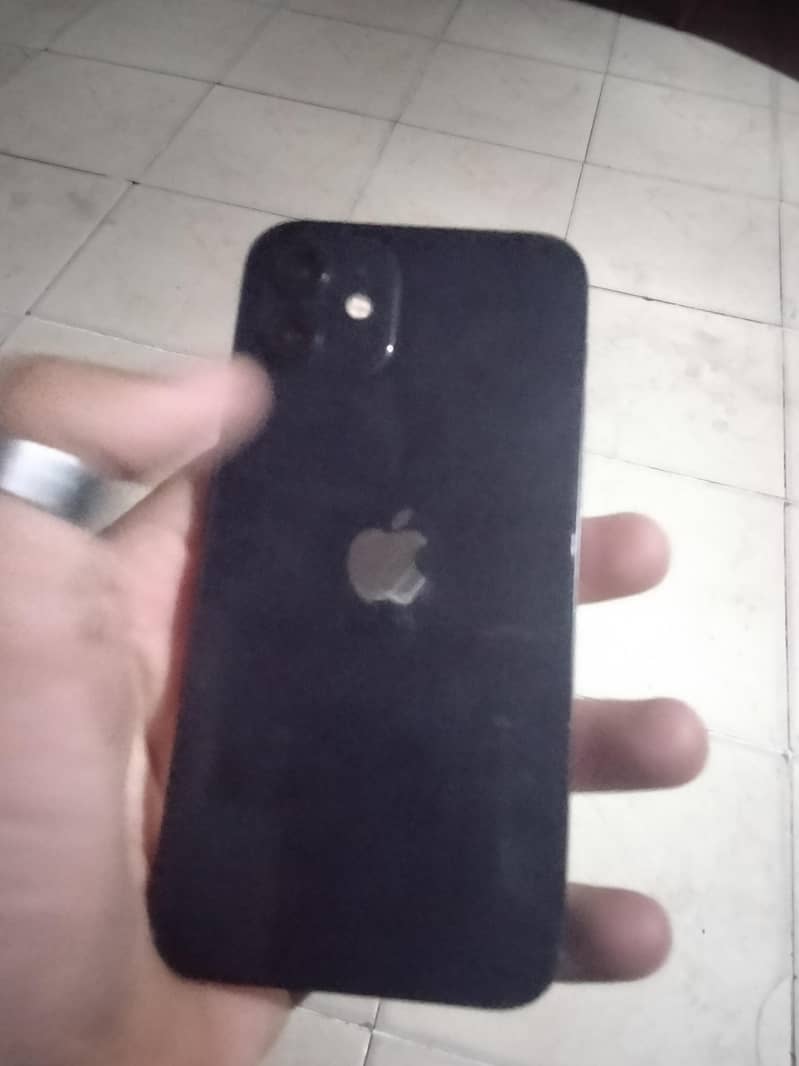 Apple iPhone 12 3