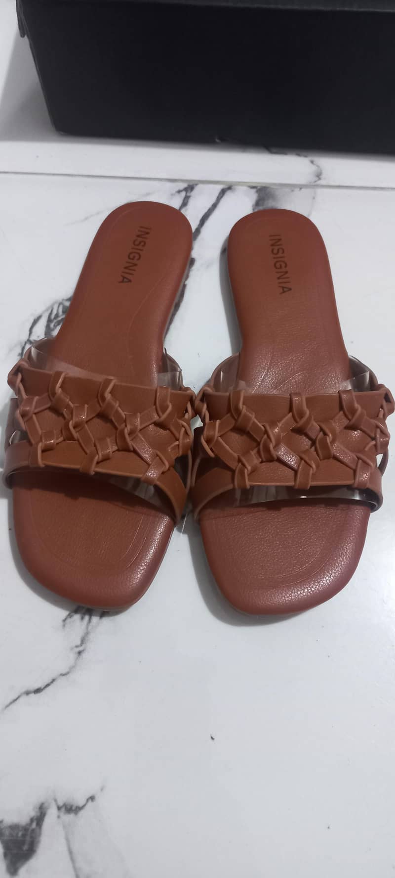 branded flats 1